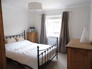 Photo5- click for photo gallery